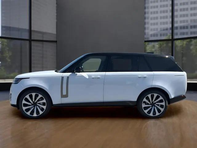 2026 Land Rover Range Rover P530 SE 7 Seat