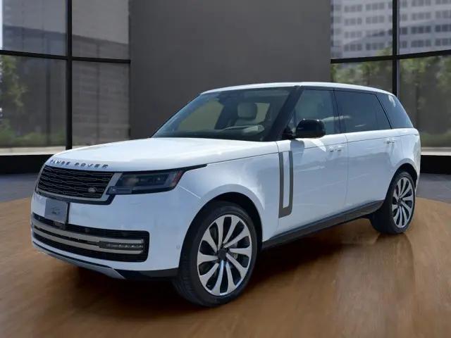 2026 Land Rover Range Rover P530 SE 7 Seat