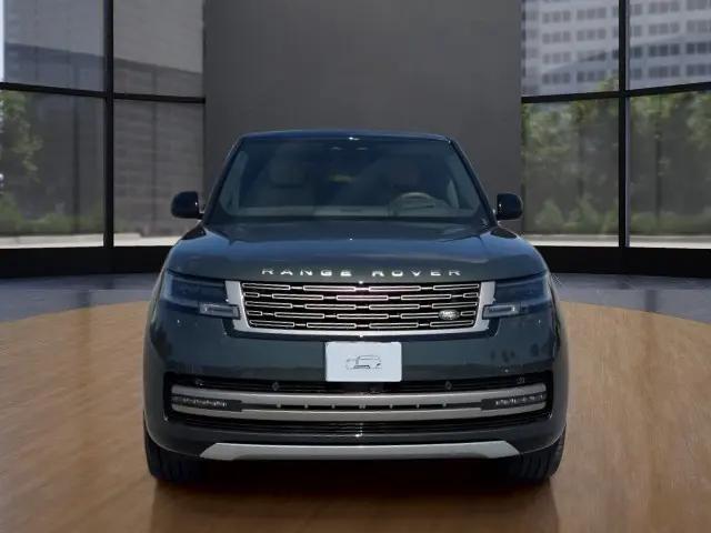 2026 Land Rover Range Rover P530 SE 7 Seat