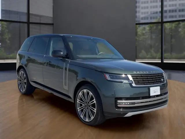 2026 Land Rover Range Rover P530 SE 7 Seat