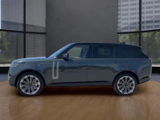 2026 Land Rover Range Rover P530 SE 7 Seat