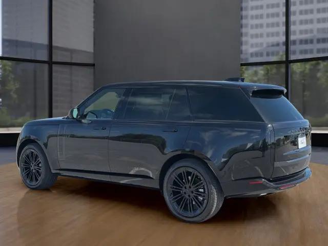 2026 Land Rover Range Rover P400 SE 7 Seat