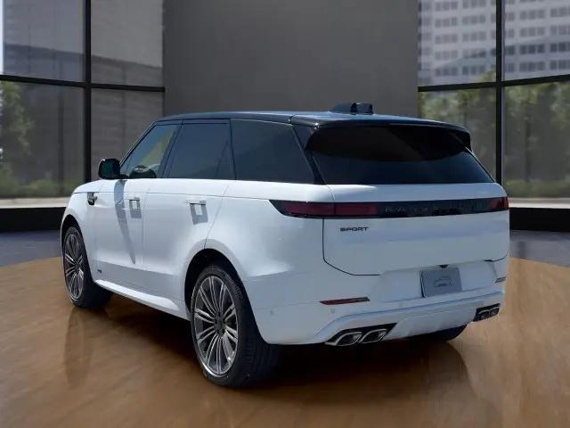 2026 Land Rover Range Rover Sport P530 Autobiography