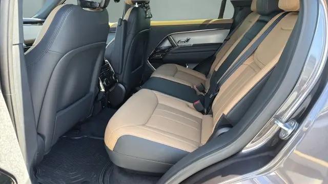 2026 Land Rover Range Rover Sport P400 Dynamic SE