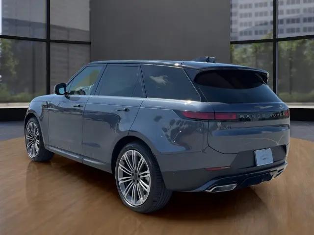 2026 Land Rover Range Rover Sport P360 SE