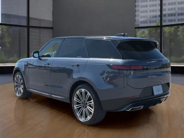 2026 Land Rover Range Rover Sport P360 SE