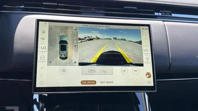 2026 Land Rover Range Rover Sport P360 SE