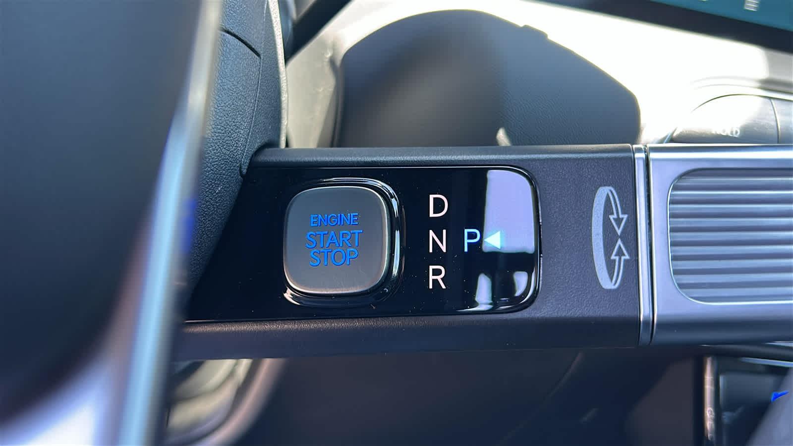New 2026 Robust Emerald Pearl Hyundai Calligraphy image 47