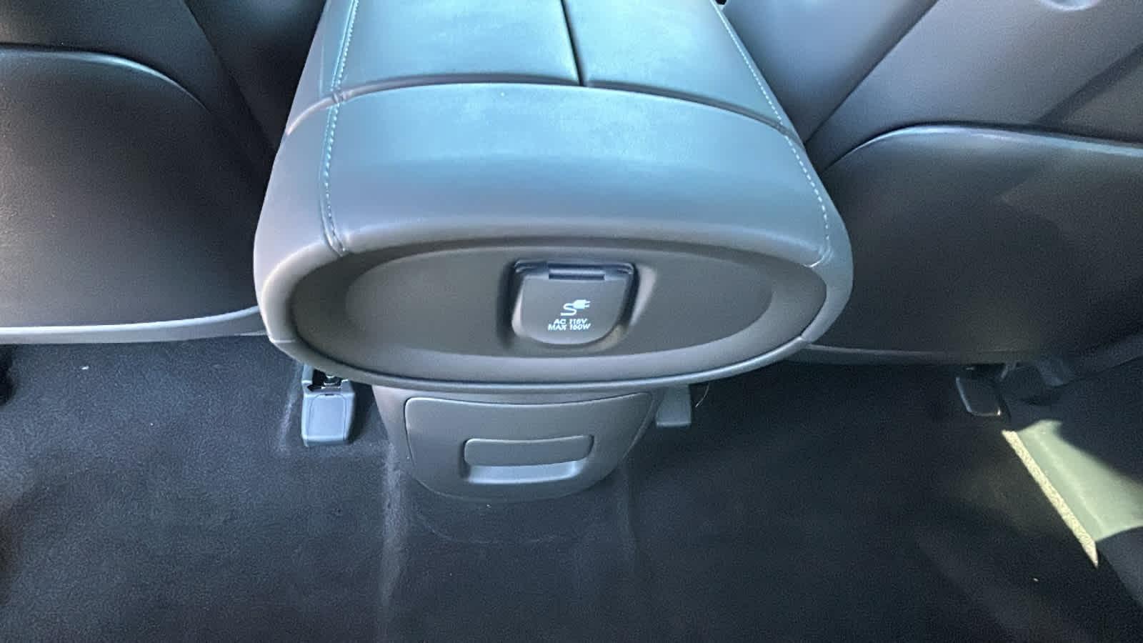 New 2026 Robust Emerald Pearl Hyundai Calligraphy image 55