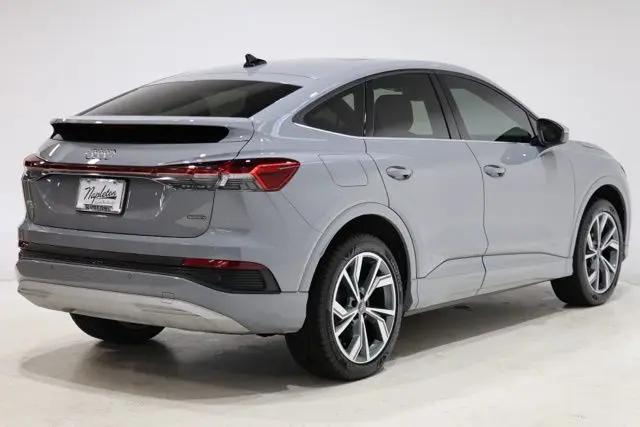 2022 Audi Q4 Sportback e-tron Premium 50 quattro