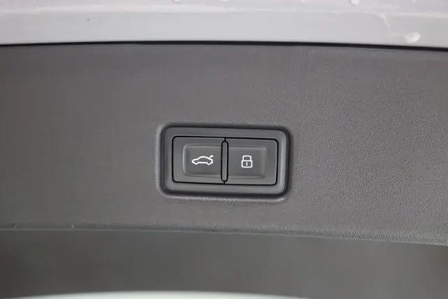 2022 Audi Q4 Sportback e-tron Premium 50 quattro