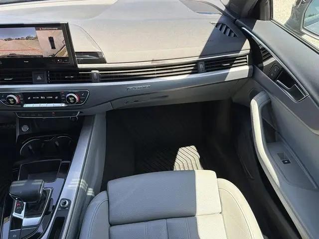 2023 Audi A4 Premium Plus 45 TFSI S line quattro S tronic