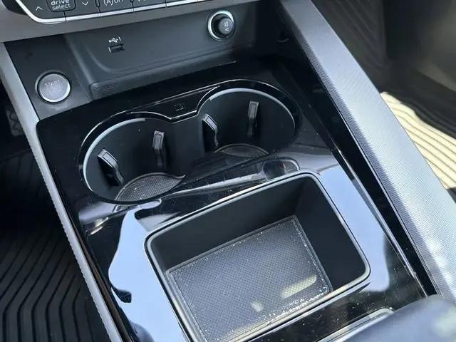 2023 Audi A4 Premium Plus 45 TFSI S line quattro S tronic