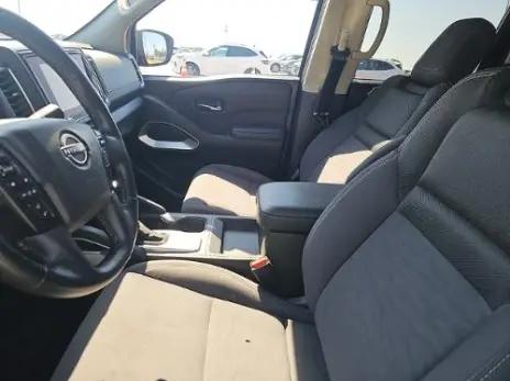 2022 Nissan Frontier Crew Cab SV 4x4