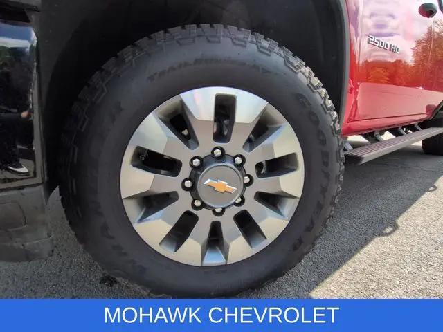 2026 Chevrolet Silverado 2500HD Crew Cab, Standard Bed, WT, 4WD