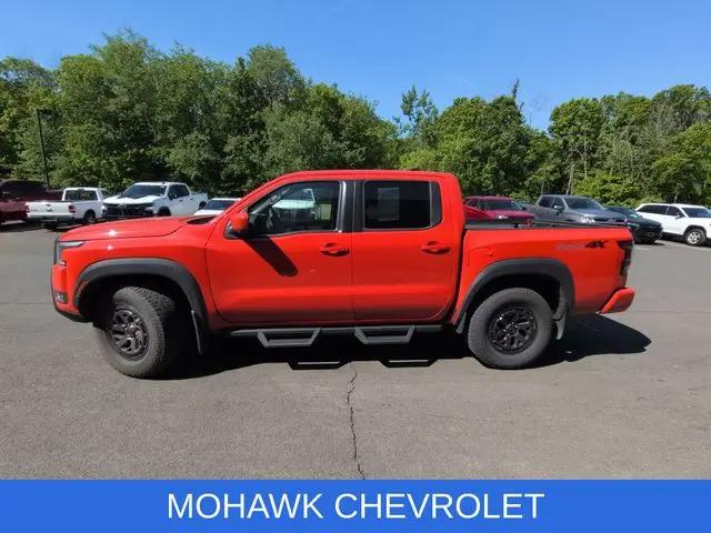 2026 Nissan Frontier Crew Cab PRO-4X 4x4