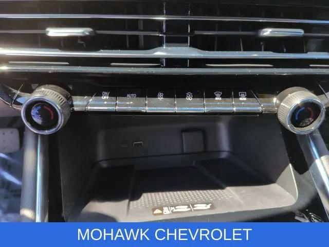 2024 Chevrolet Traverse AWD RS