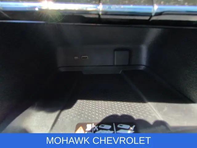 2024 Chevrolet Traverse AWD RS
