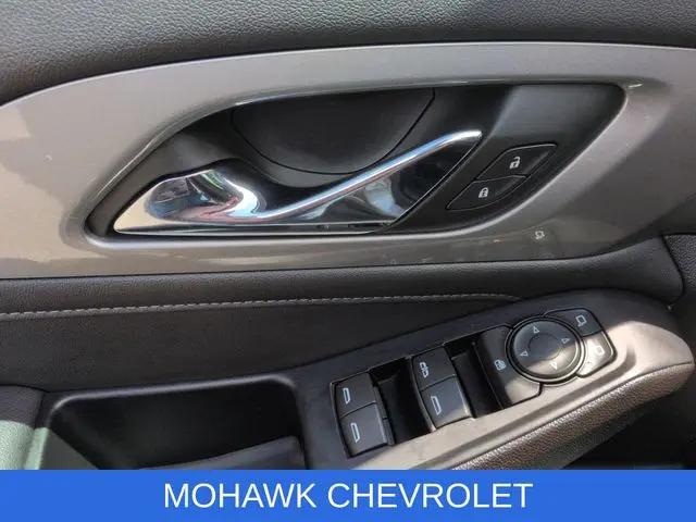 2024 Chevrolet Traverse AWD LT Cloth