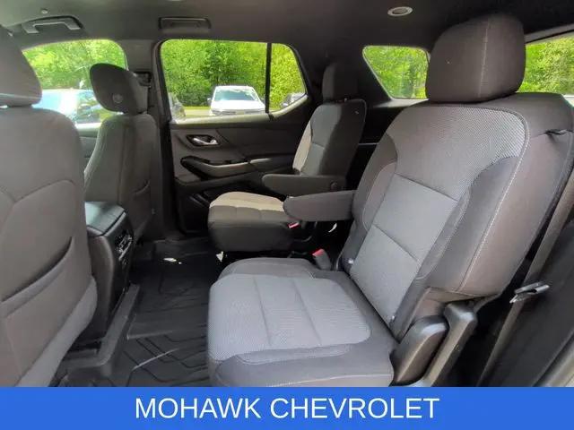 2024 Chevrolet Traverse AWD LT Cloth
