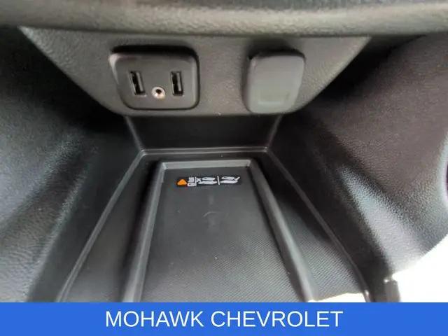 2024 Chevrolet Traverse AWD LT Cloth