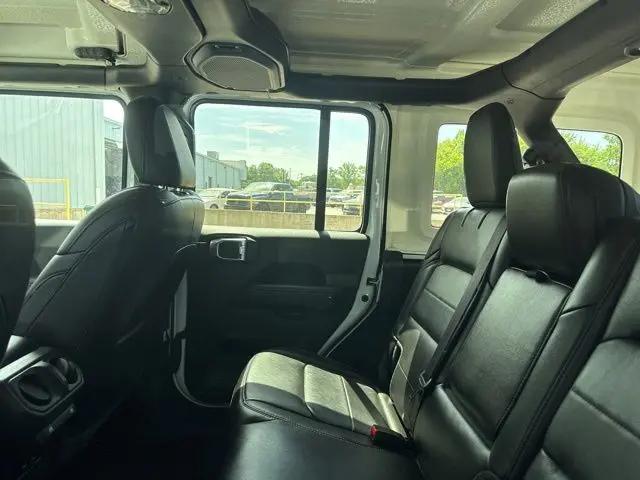 2023 Jeep Wrangler 4-Door Sahara