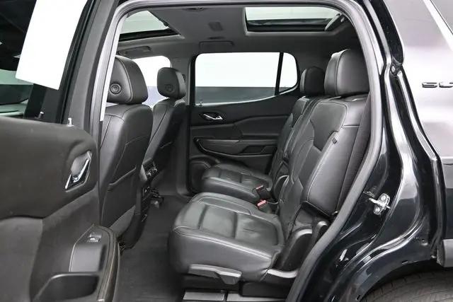 2023 GMC Acadia AWD SLT