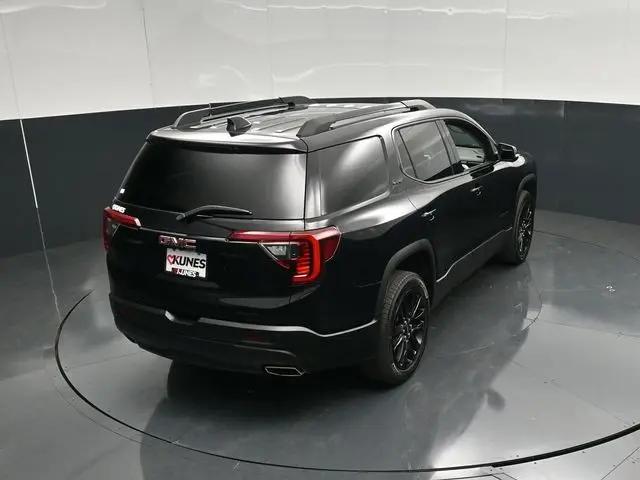 2023 GMC Acadia AWD SLT