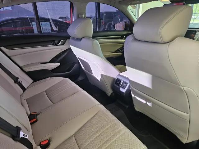 2019 Honda Accord Touring 2.0T