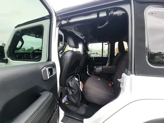2018 Jeep Wrangler Unlimited Sahara 4x4