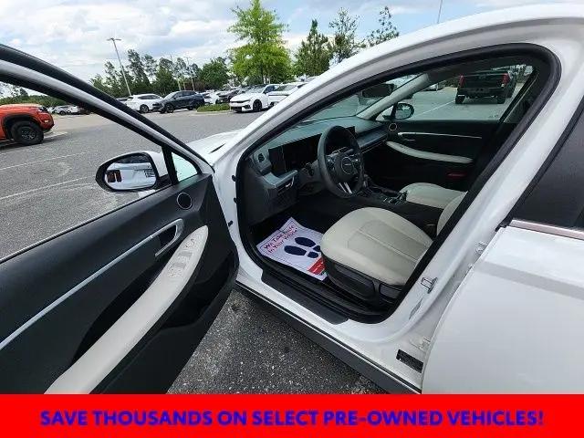 2025 Hyundai Sonata SE