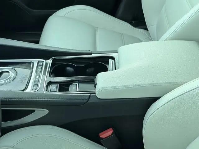 2020 Jaguar F-PACE Prestige P250 AWD Automatic
