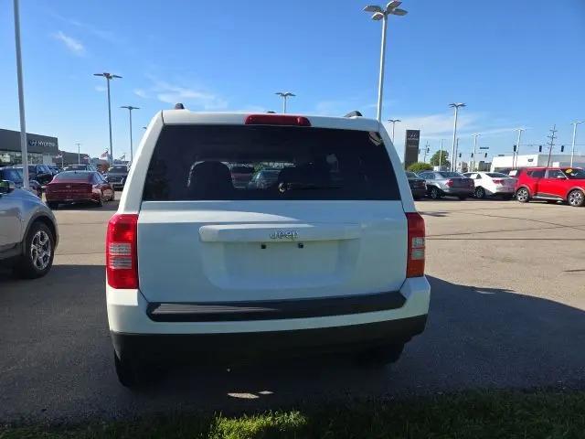 2016 Jeep Patriot Sport