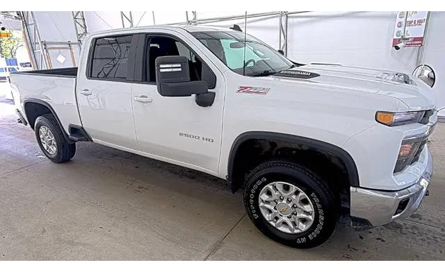 2024 Chevrolet Silverado 2500HD 4WD Crew Cab Standard Bed LT for sale in Bethlehem, PA