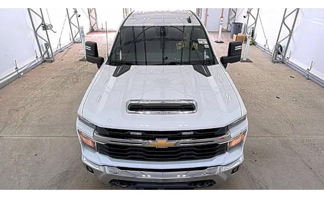 2024 Chevrolet Silverado 2500HD 4WD Crew Cab Standard Bed LT