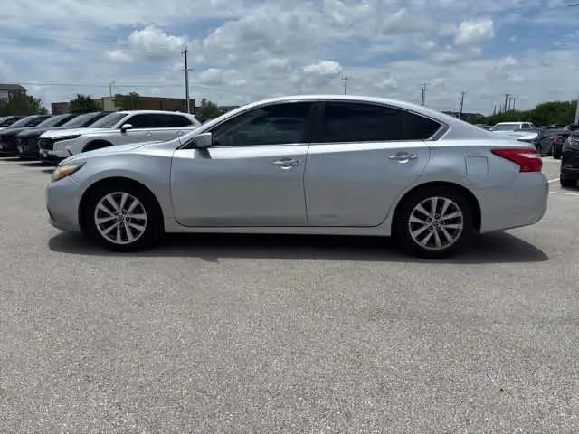 2017 Nissan Altima 2.5 SV