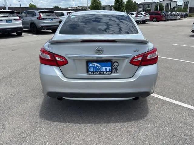 2017 Nissan Altima 2.5 SV