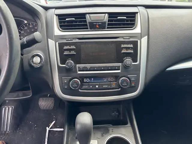 2017 Nissan Altima 2.5 SV