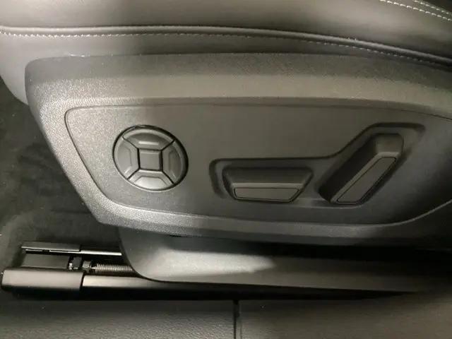 2025 Audi A6 Premium Plus 55 TFSI quattro S tronic