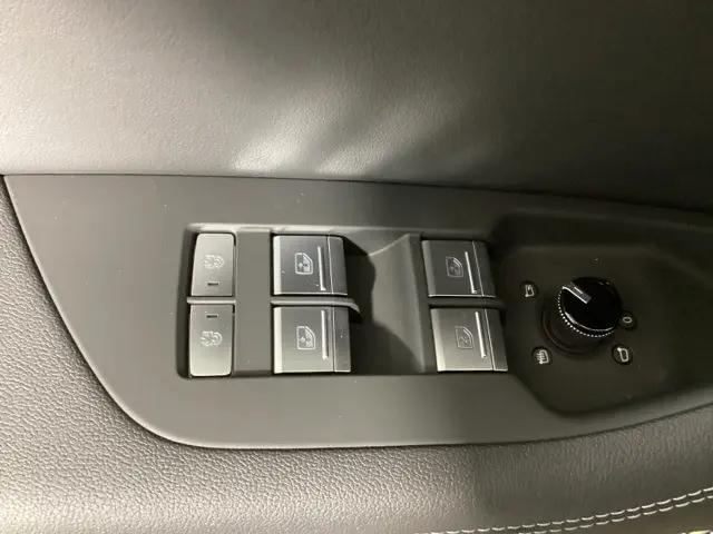 2025 Audi A6 Premium Plus 55 TFSI quattro S tronic