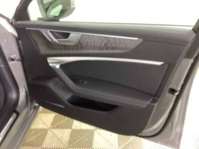 2025 Audi A6 Premium Plus 55 TFSI quattro S tronic