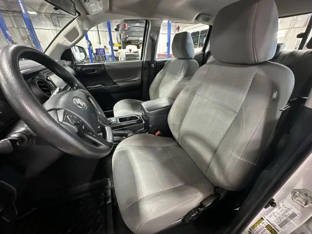 2017 Toyota Tacoma SR5 V6