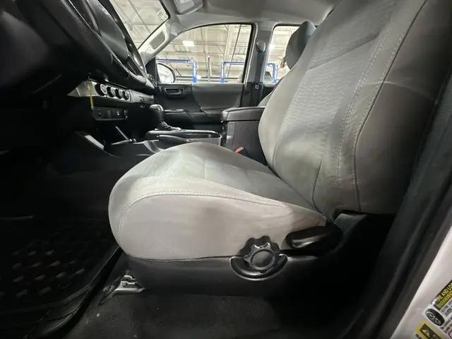 2017 Toyota Tacoma SR5 V6