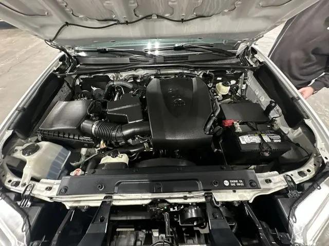 2017 Toyota Tacoma SR5 V6