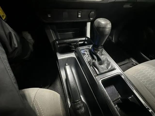 2017 Toyota Tacoma SR5 V6