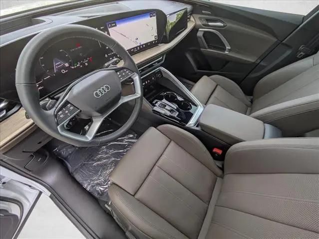 2025 Audi Q5 Premium Plus TFSI quattro S tronic