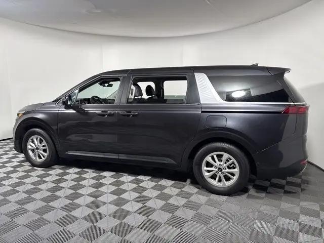 2024 Kia Carnival MPV LX Seat Package