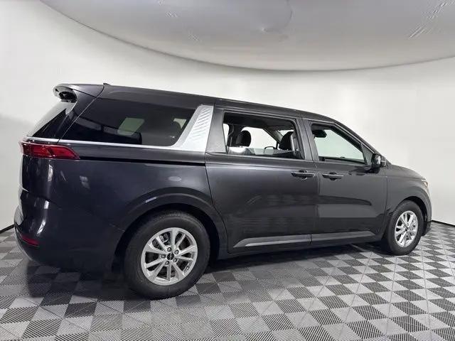 2024 Kia Carnival MPV LX Seat Package