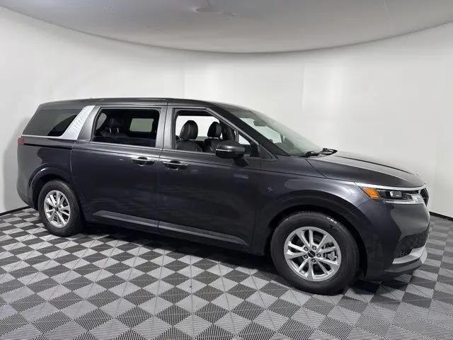 2024 Kia Carnival MPV LX Seat Package