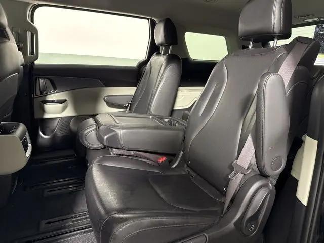 2024 Kia Carnival MPV LX Seat Package